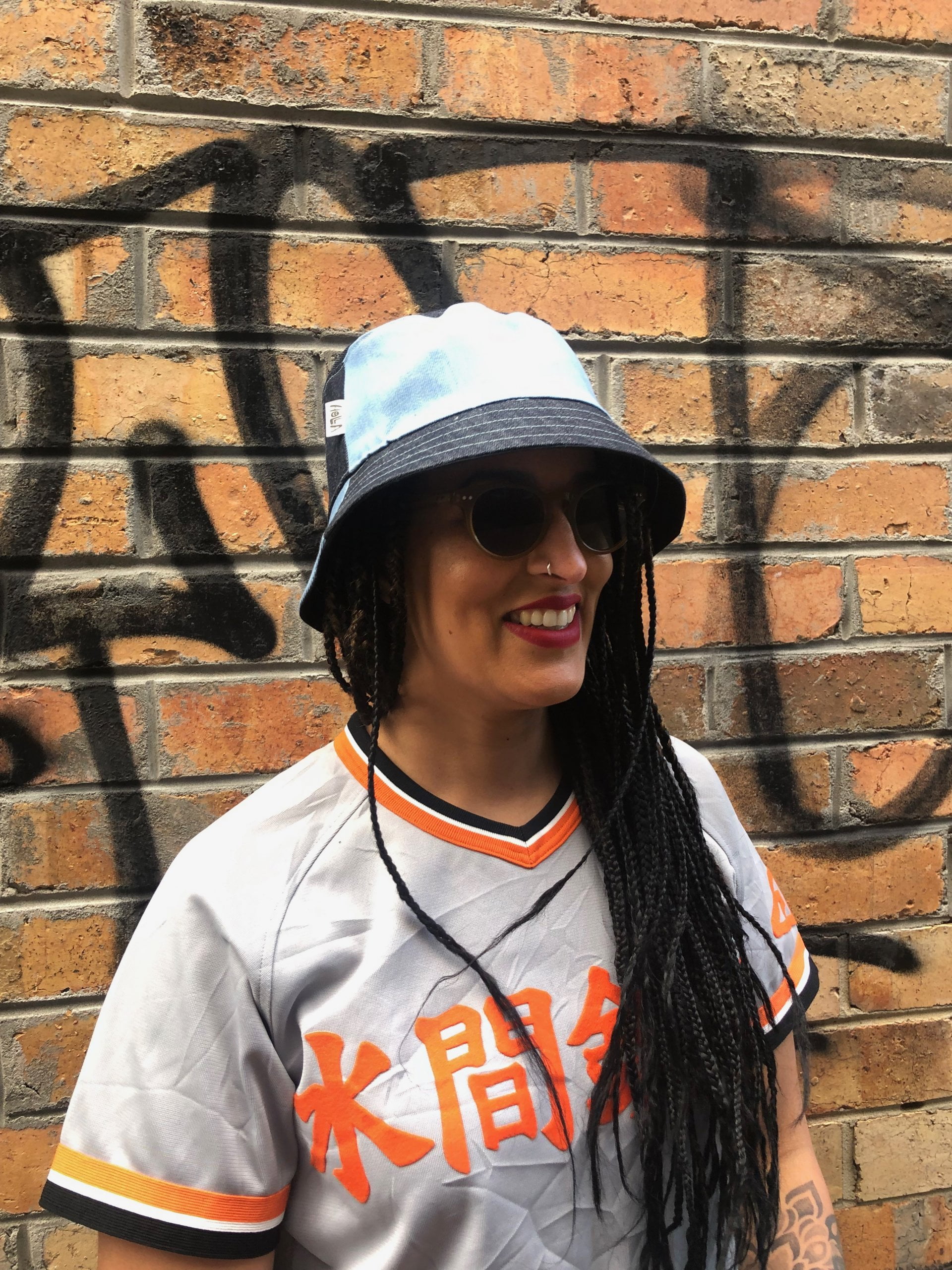 Adult corduroy bucket hats - Image 9